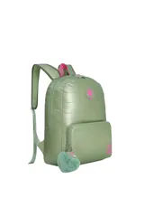 Mochila acolchada color plateado brillante con correas ajustables y detalles en rosa. Presenta un bolsillo frontal con cierre y un dije de pompón blanco colgante. El logo 'TRDY' está impreso en la parte inferior frontal.