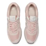 Championes New Balance Icon 574 color rosa con detalles en blanco, confeccionados en gamuza y malla, con logo "N" característico en los laterales y plataforma blanca.