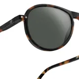 Lentes de sol Izipizi modelo #I SUN Light Tortoise, con montura redonda en carey marrón y lentes grises de categoría 3 con protección 100% UV.