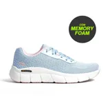 Championes deportivos para mujer, color celeste claro con detalles en rosado pálido. Presentan capellada de malla transpirable, entresuela blanca gruesa con tecnología Memory Foam y suela antideslizante.
