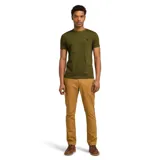 Remera de algodón color verde militar con logo de la marca en el pecho.