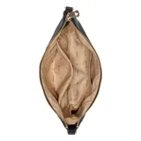 Bandolera Guess modelo Mauve, color negro, con correa ajustable, cierre superior y logo triangular dorado en el frente.