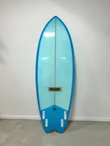 Tabla surf Dewey Weber Swish 5'6 con Quillas