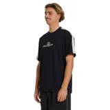 Remera negra de manga corta con logo Billabong estampado en el pecho y detalle de manga contrastante en color blanco.