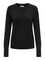 Sweater de punto fino negro con cuello redondo y mangas largas. Detalle de tres botones dorados en los puños.