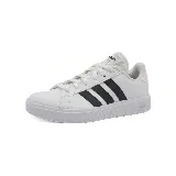 Zapatillas Adidas Grand Court Base 2.0 de cuero sintético blanco con las tres tiras clásicas de Adidas en negro.