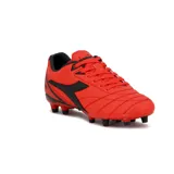 Zapatillas de fútbol en color rojo y negro, con diseño aerodinámico y suela con tacos para mejor tracción.