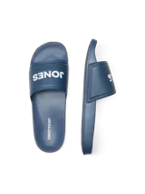 Sandalia azul marino de goma, con la inscripción "JONES" en blanco en la tira superior y el logo de Jack & Jones en la plantilla.