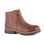 Bota corta marrón de cuero con suela track y cierre lateral.