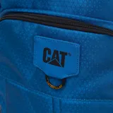 Mochila Caterpillar color azul con patrón geométrico sutil. Presenta un compartimento principal amplio con correas de compresión laterales, bolsillo trasero acolchado para portátil, panel trasero y correas de hombro acolchadas de malla transpirable, y bolsillo frontal con organizador y presilla para llavero.