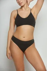 Colaless negra sin costuras.