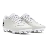 Championes de fútbol Under Armour Shadow Select 2 FG, color blanco con logo negro en el talón y detalles en gris.