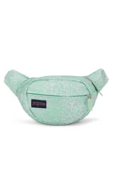 Riñonera JanSport Fifth Avenue color verde menta con estampado de manchas difusas en blanco. Cuenta con un compartimento principal con cierre y correa ajustable con hebilla. Logo de la marca en el frente.
