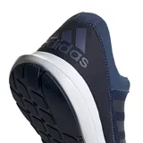 Zapatillas Adidas Coreracer de hombre, color azul marino con las tres rayas laterales en negro y suela blanca.