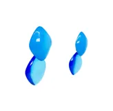 Aros colgantes con dos piezas de resina combinadas en color marrón translúcido.