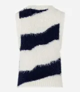 Chaleco de punto con pelitos, cuello redondo y diseño a rayas horizontales en blanco y azul marino.