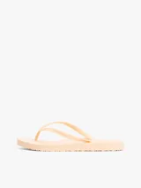 Ojotas Tommy Hilfiger color durazno, con tiras finas y logo texturizado en la tira.