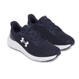 Championes de running Under Armour Charged Pursuit 4, color azul marino con logo blanco. Capellada de malla transpirable y entresuela Charged Cushioning para mayor amortiguación.