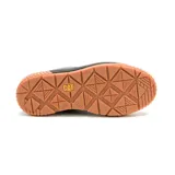 Zapatillas urbanas Caterpillar modelo Amp, color gris oscuro con textura tipo escamas, logo de la marca en el lateral y suela de goma marrón con diseño dentado.