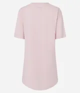 Camisón corto rosado de algodón con cuello redondo y mangas cortas. Estampado con dos focas y texto en portugués.