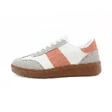 Zapatillas urbanas Salomé, blancas con detalles en gris y rosa.