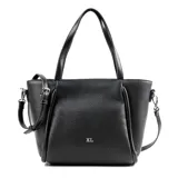 Cartera negra de cuero sintético graneado, con doble asa de mano y correa bandolera regulable. Tiene cierre superior, bolsillo interno con cierre y bolsillo interno abierto.
