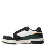 Championes acordonados color beige con detalles en negro, blanco y verde.