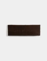 Vincha ancha de 9,5 cm color marrón chocolate, de tejido acanalado.