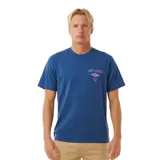 Remera azul de manga corta con estampado del logo de Rip Curl en el pecho. Corte clásico.