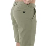 Bermuda de hombre color verde, marca Rip Curl, modelo Classic Surf Chino.