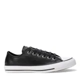 Championes de cuero negro, con cordones y suela de goma vulcanizada, ideales para uso diario.