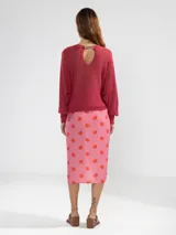 Sweater tejido en jersey con lurex, escote bote y detalle de tigre insignia de Polonio en la espalda.