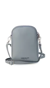 Bandolera pequeña de símil cuero color terracota, con solapa frontal y correa fina ajustable.