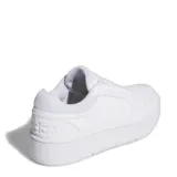 Championes Adidas Hoops 3.0 Bold de cuero sintético blanco con plataforma. Diseño de corte bajo con las tres tiras clásicas de Adidas en los laterales y suela de goma.