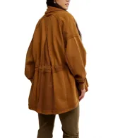 Kimono de algodón color camel/marrón, de silueta oversized y largo, con cuello chal, ajuste de cordón en la cintura y puños acanalados.