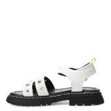 Sandalias blancas con tiras de cuero sintético con tachas plateadas en forma de estrella, hebilla lateral y suela track color negro.
