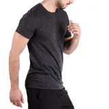 Remera de hombre color negro, fabricada en material poliéster, ideal para uso diario.