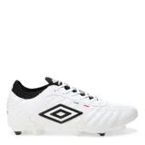 Championes de fútbol Umbro Legend color dorado rosado con detalles en blanco y negro.