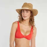 Sujetador de bikini rojo con textura en relieve y escote redondo.
