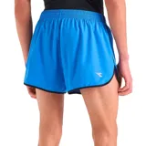 Short deportivo negro de corte muy corto, con cintura elástica fruncida y logo de Diadora en plateado vertical en el lateral derecho.