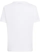 Remera blanca de lino con cuello en V y mangas cortas.