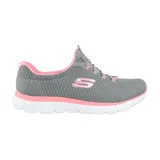 Championes Skechers Summits para mujer, color gris con detalles en rosa. Capellada de malla knit, cordones elásticos y plantilla Memory Foam.