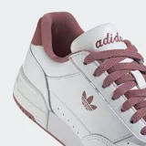 Championes Adidas Court Super blancos con detalles en color borgoña, confeccionados en cuero texturizado con logo del Trifolio bordado.
