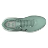 Championes Under Armour Phade RN 3 color verde agua con logo plateado y suela blanca. Zapatillas de running ligeras y cómodas.