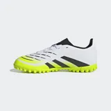 Championes de fútbol Adidas Predator Club, color blanco con detalles en negro y amarillo flúor.