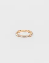 Anillo plateado con strass.