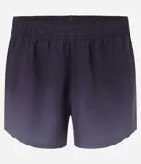 Bermuda deportiva de poliéster color gris oscuro, modelo running, con cintura elástica ajustable con cordón interno, bolsillo trasero con cierre y estampado degradado.