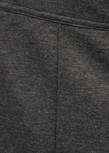 Pantalón acampanado gris oscuro con cierre lateral y tiro medio.