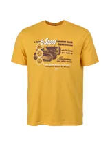 Remera color mostaza con estampa frontal de tractor antiguo y texto en color marrón.