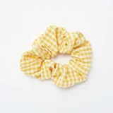 Coletero amarillo y blanco con estampado vichy.